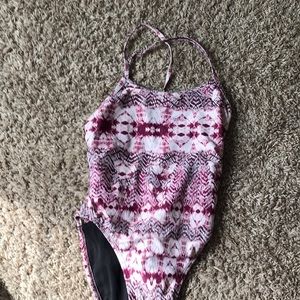 Jolyn size 30 Gavin printed tie back onesie